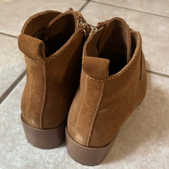 Kelsi Dagger, Western style Suede Bootie. Size 9.5 - Picture 6 of 10
